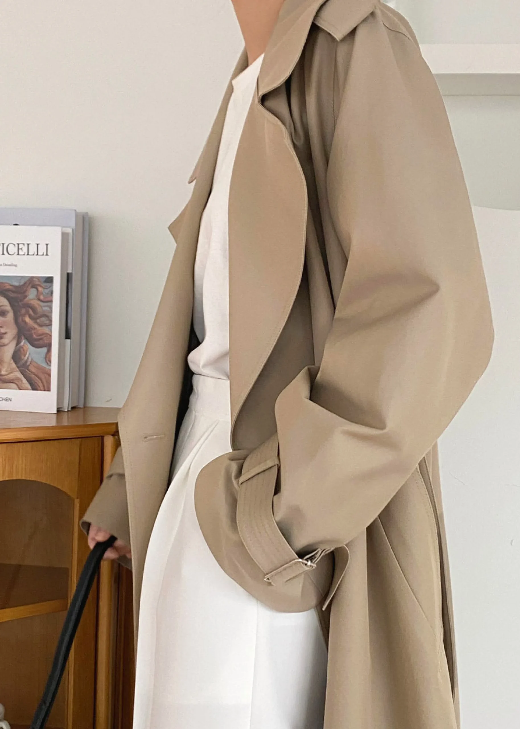 Abril Trench