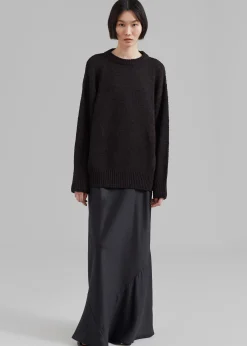 Ahine Sweater
