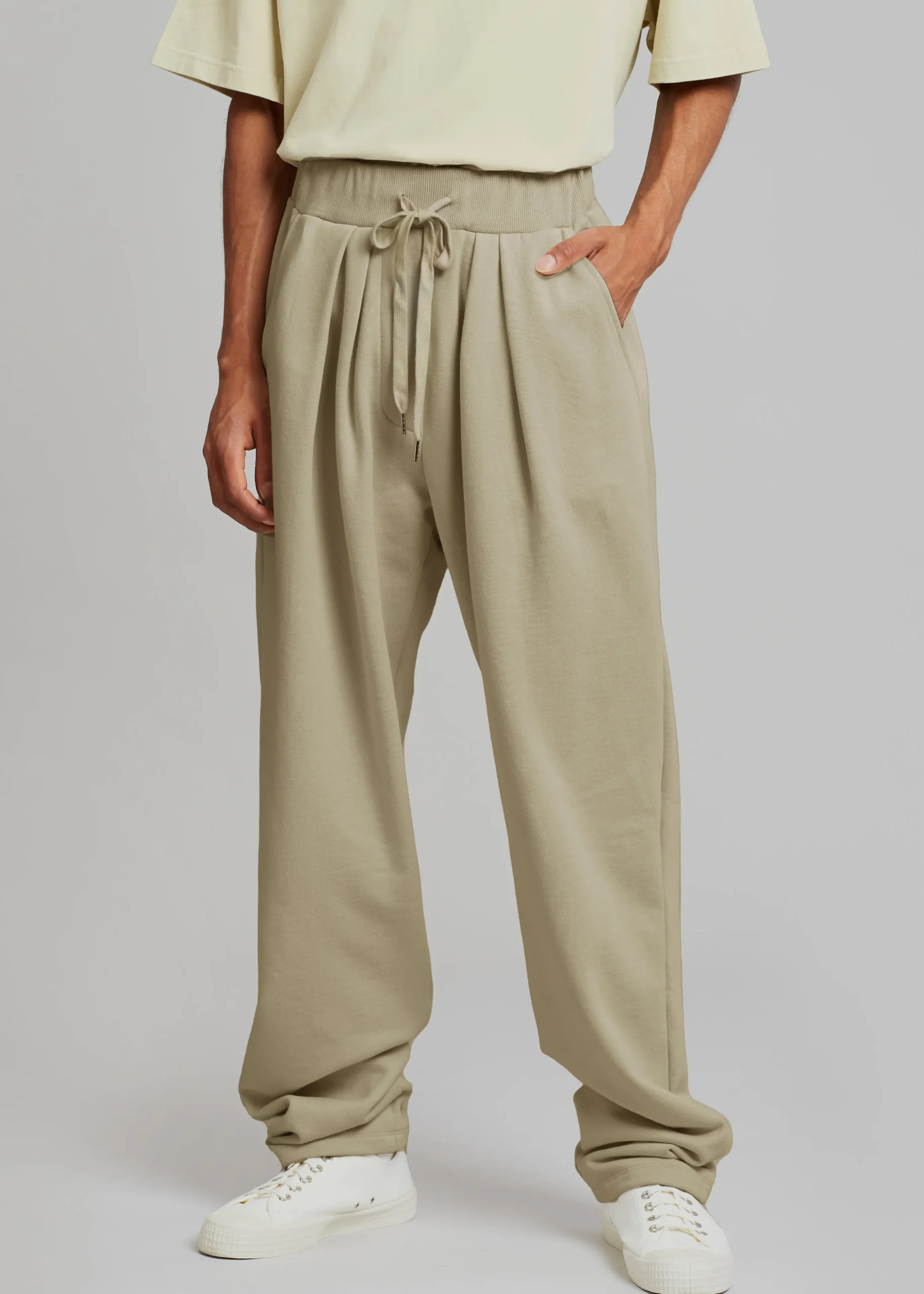 Alec Pleated Jogger Pants