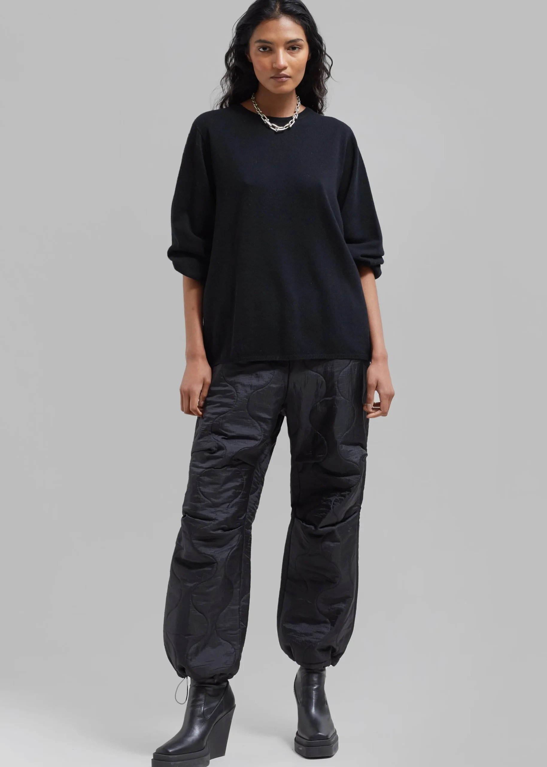 Bangor Roundneck Knit Top