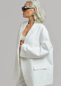 Bea Blazer