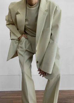 Bea Blazer