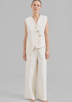 Delphi Vest