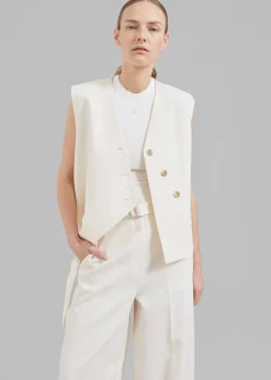 Delphi Vest