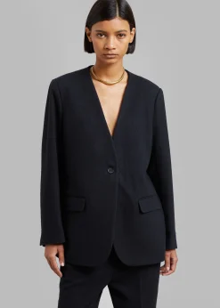 Dira Blazer