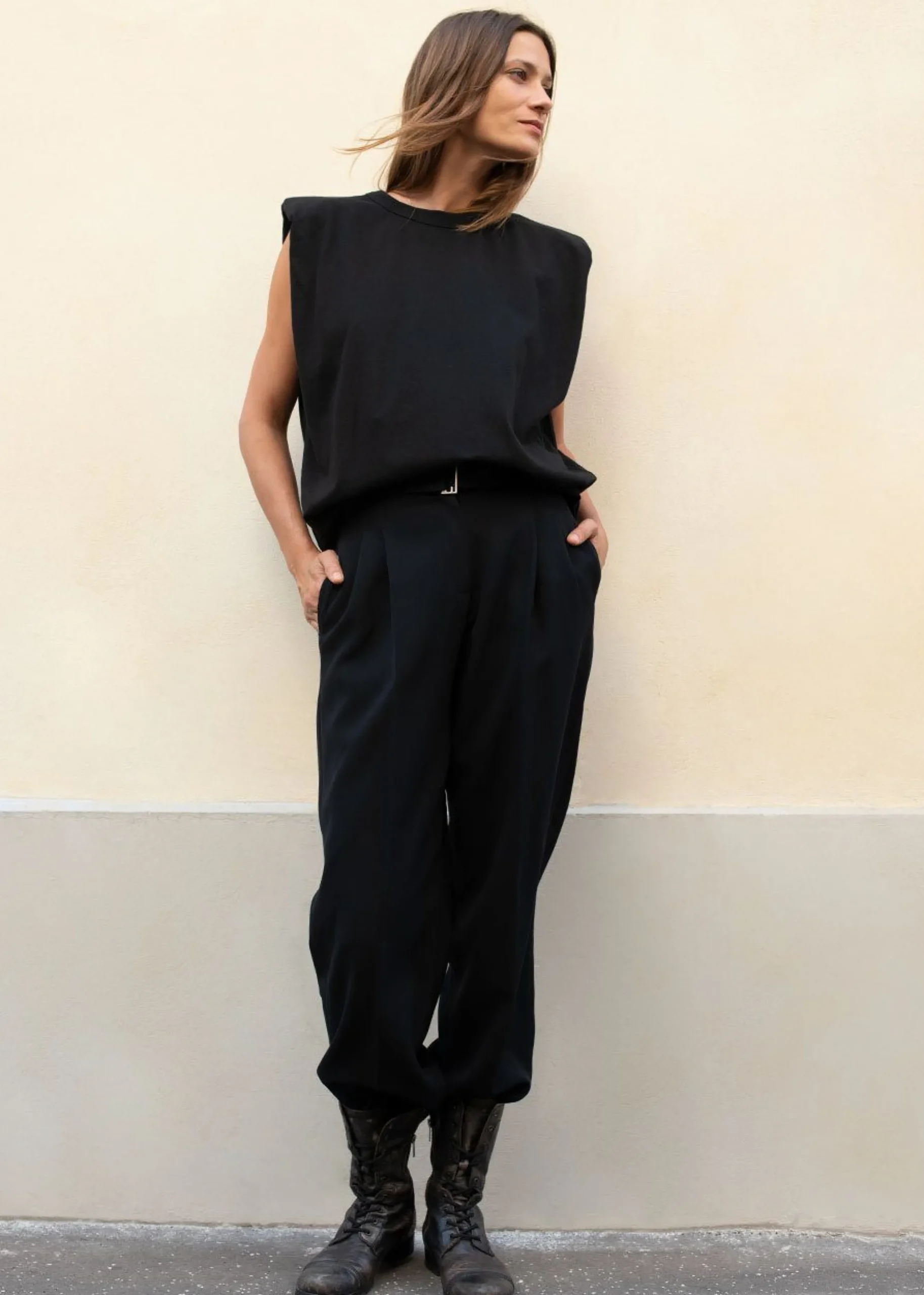 Eva Padded Shoulder Muscle T-Shirt