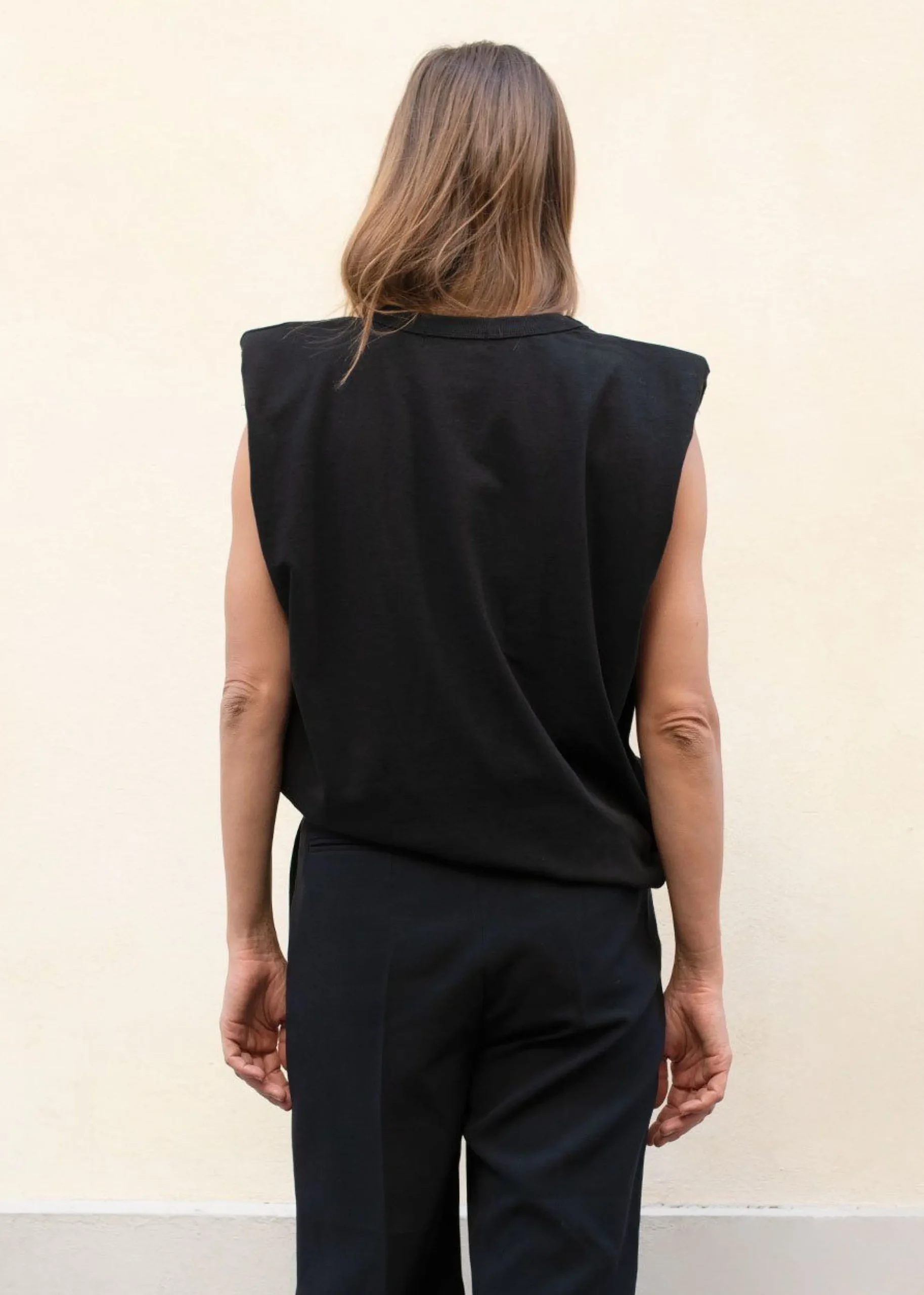 Eva Padded Shoulder Muscle T-Shirt