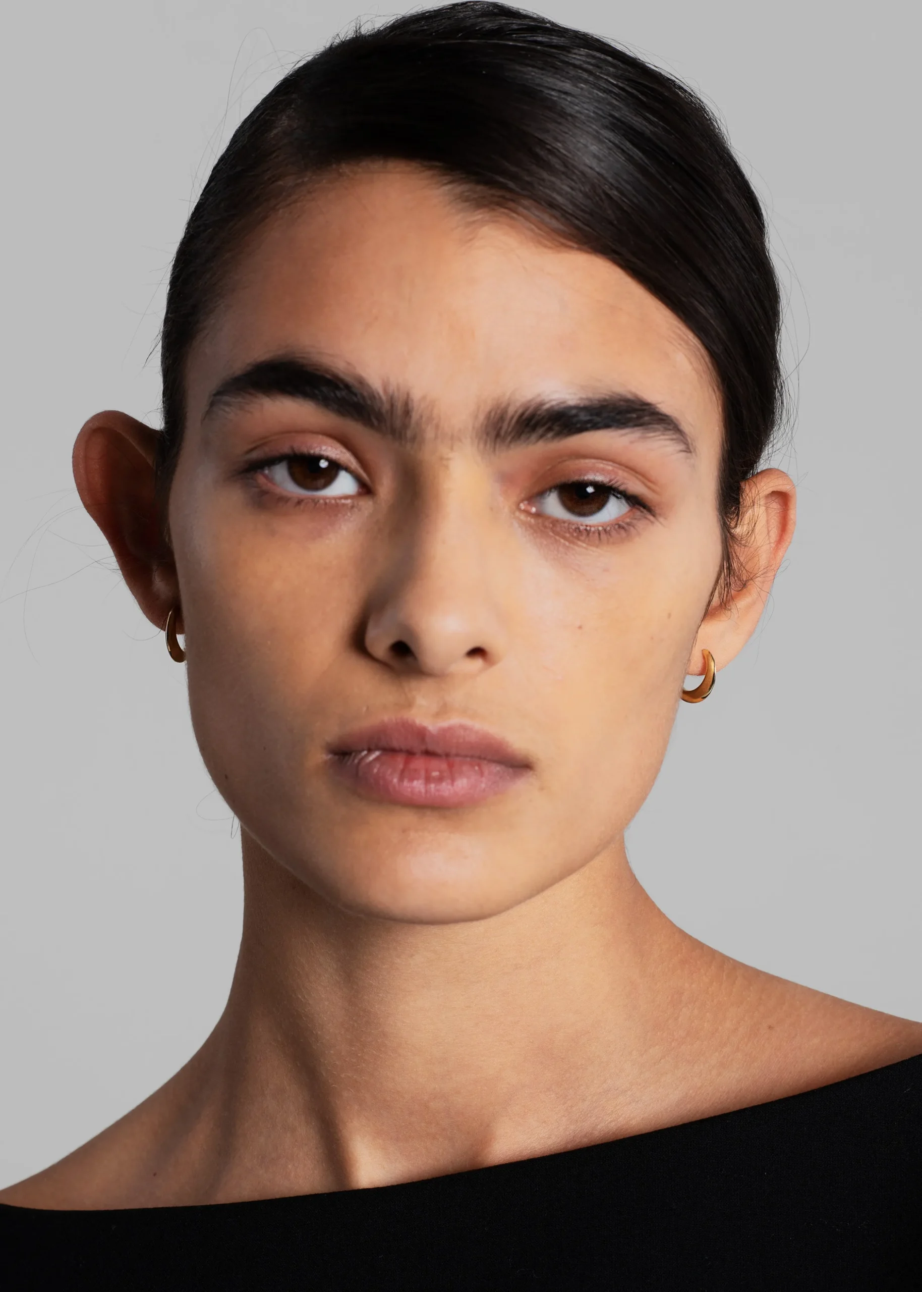Fay Andrada Selka Petite Hoops