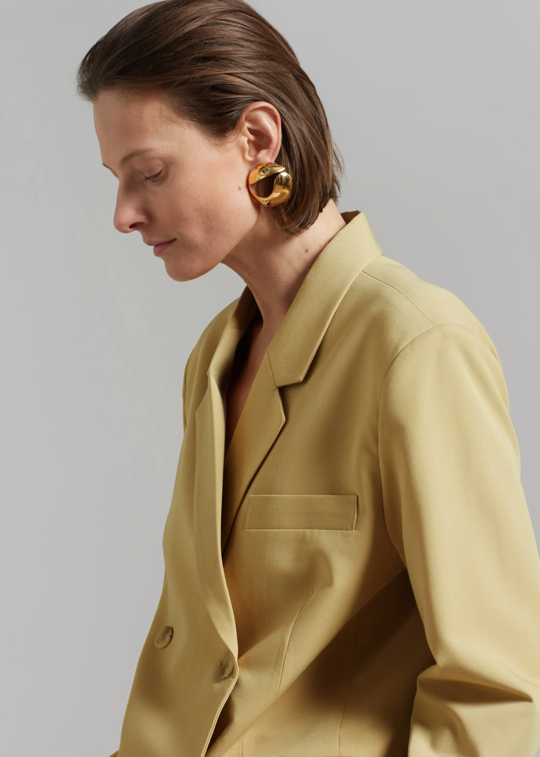 Girona Open Back Blazer