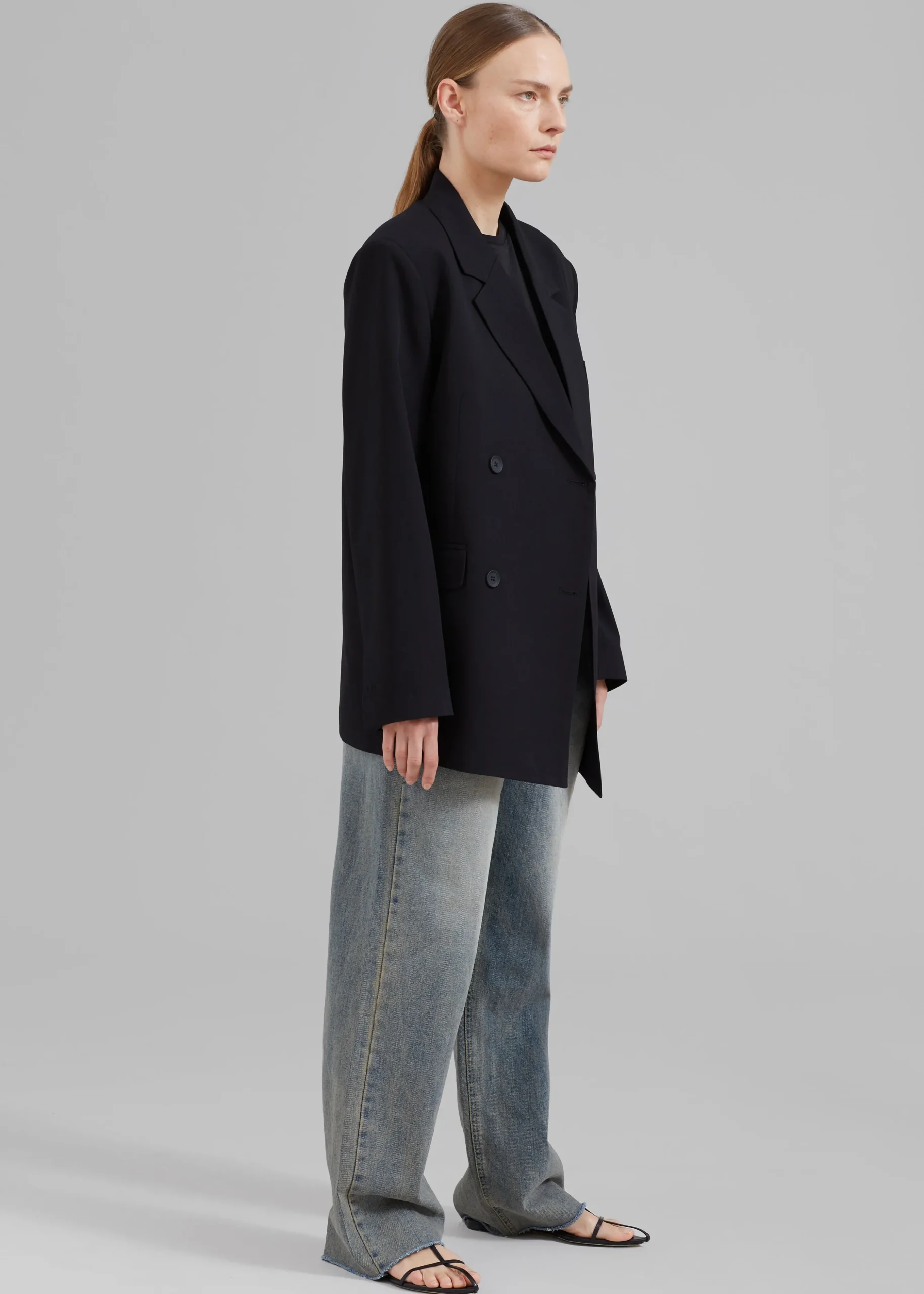 Girona Open Back Blazer