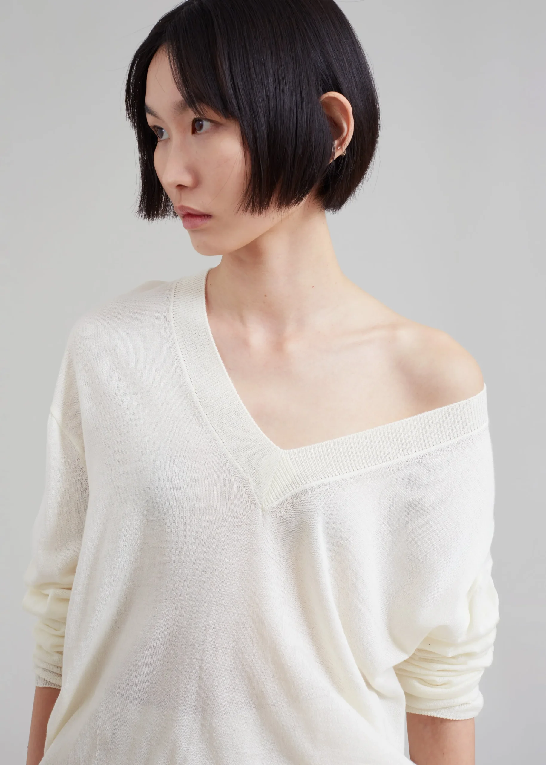 Juro V-Neck Knit