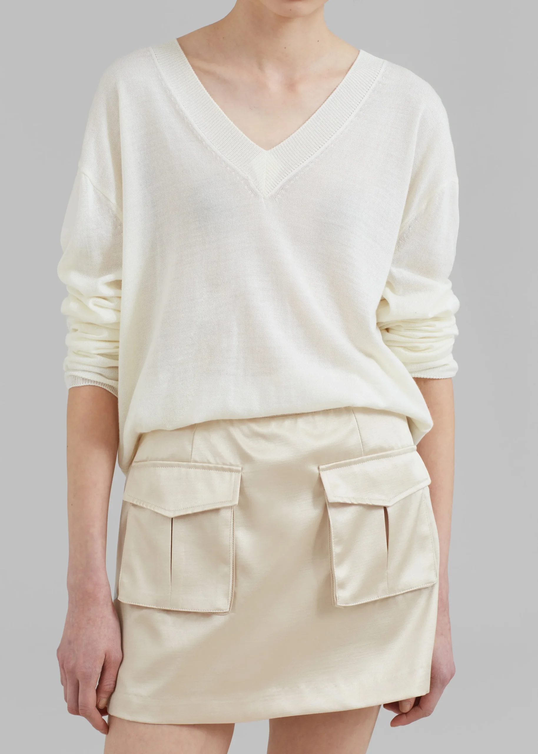 Juro V-Neck Knit