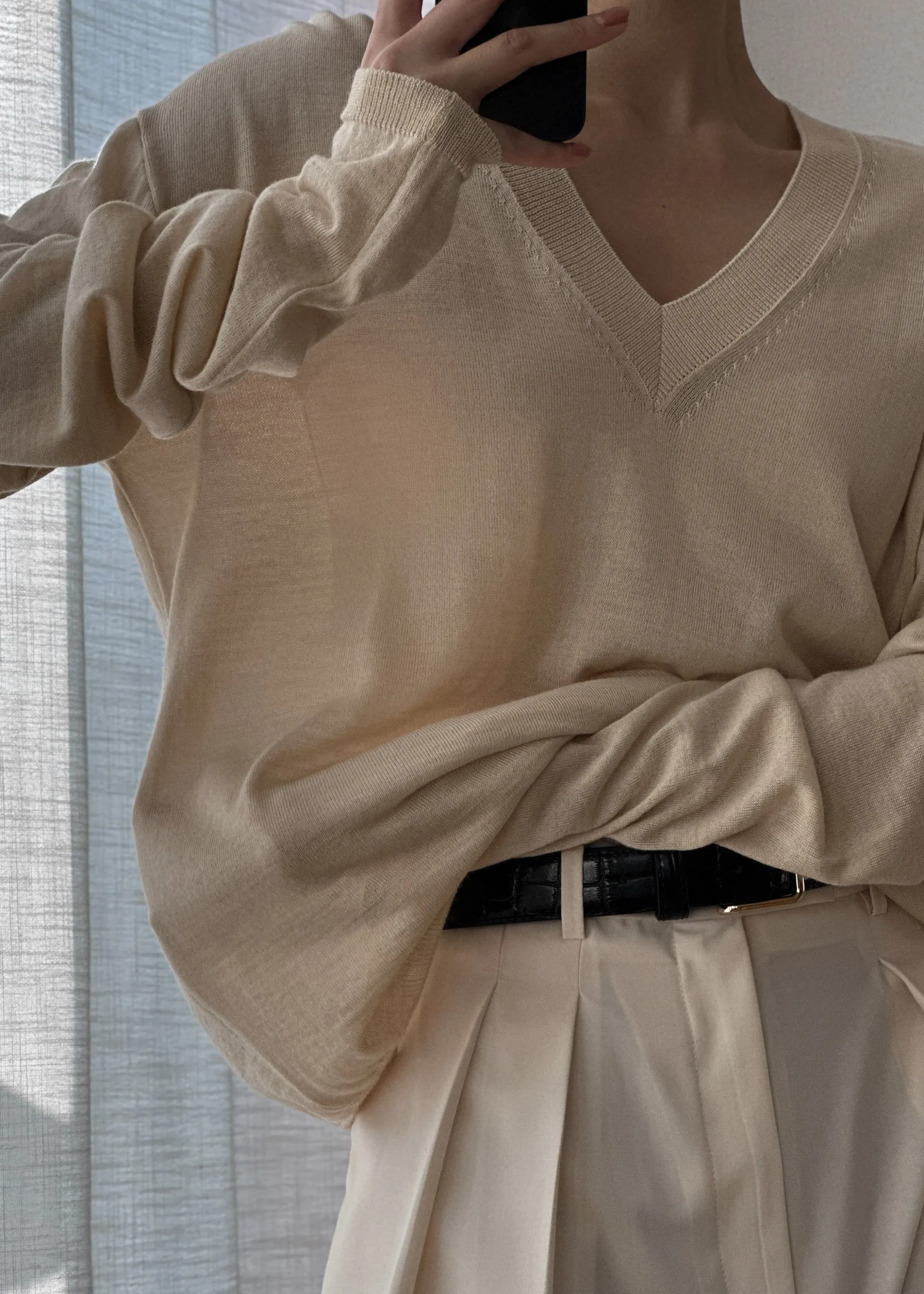 Juro V-Neck Knit