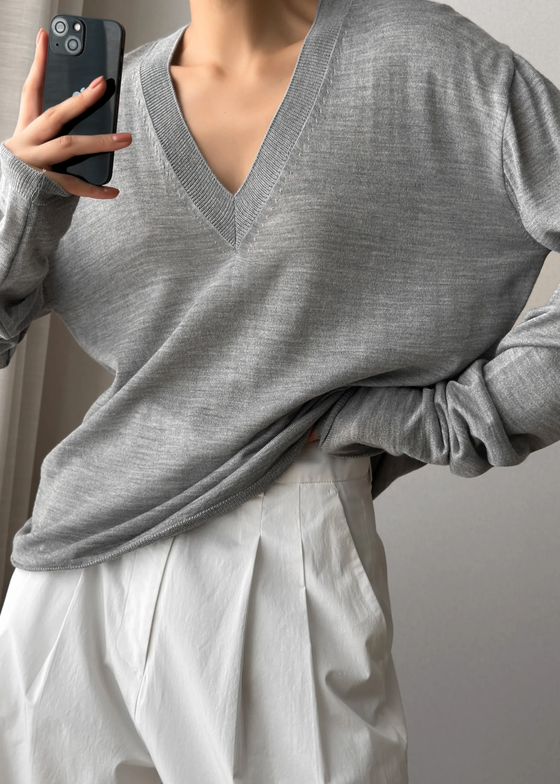 Juro V-Neck Knit