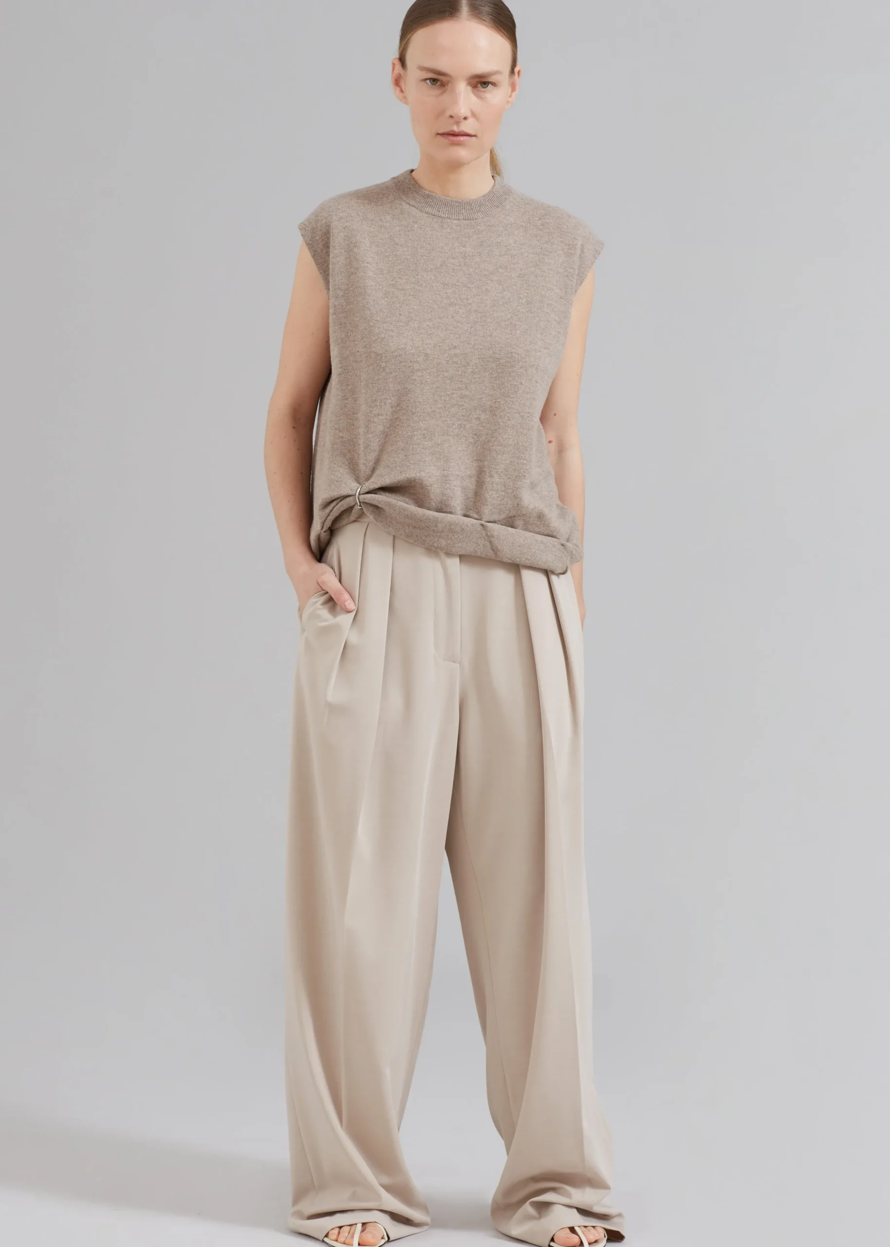Jw Anderson Ring Detail Roll Vest