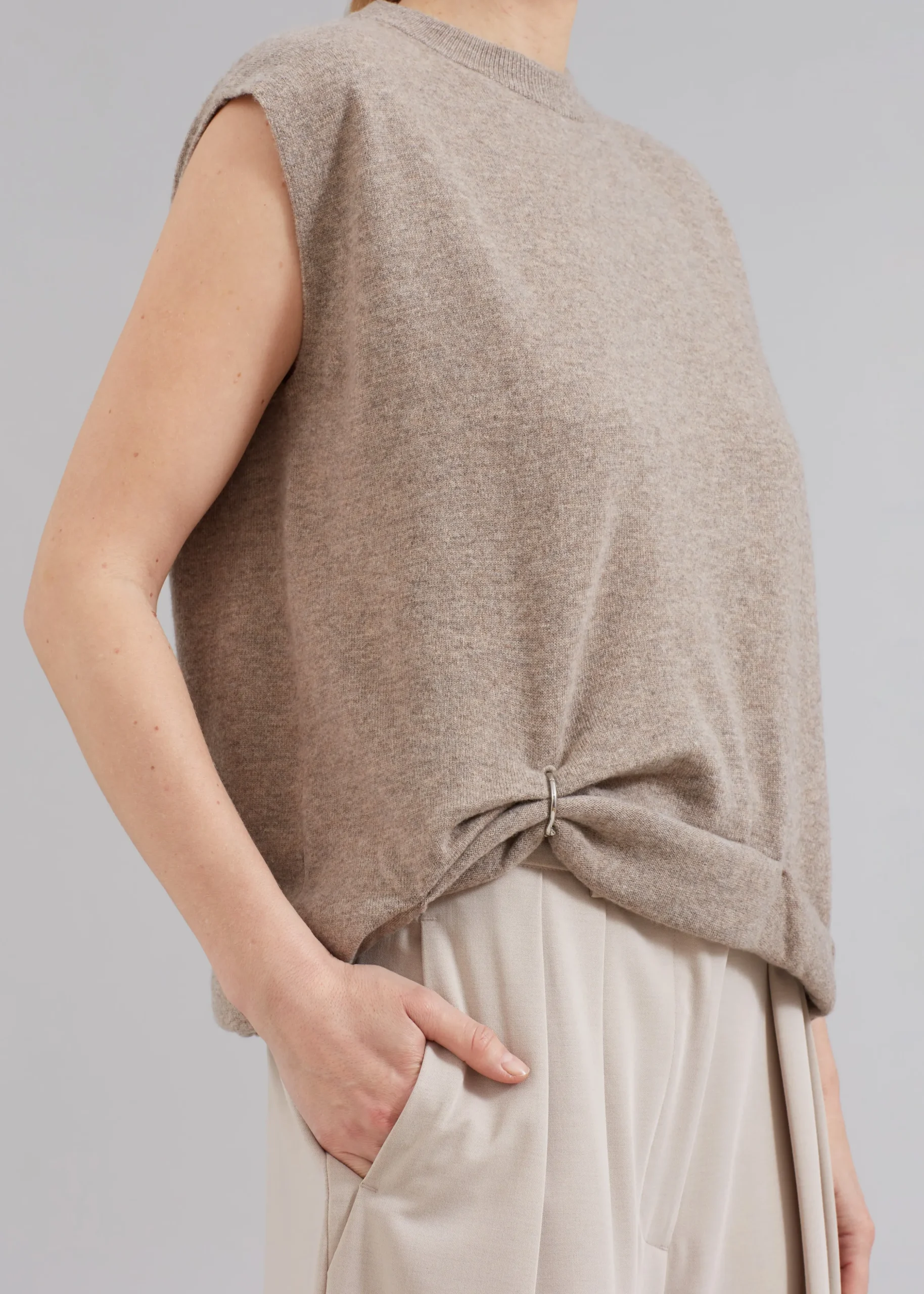 Jw Anderson Ring Detail Roll Vest