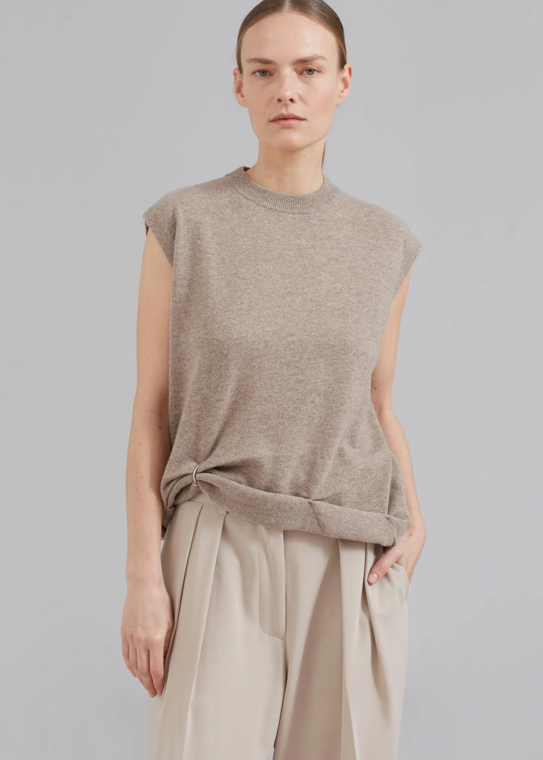 Jw Anderson Ring Detail Roll Vest