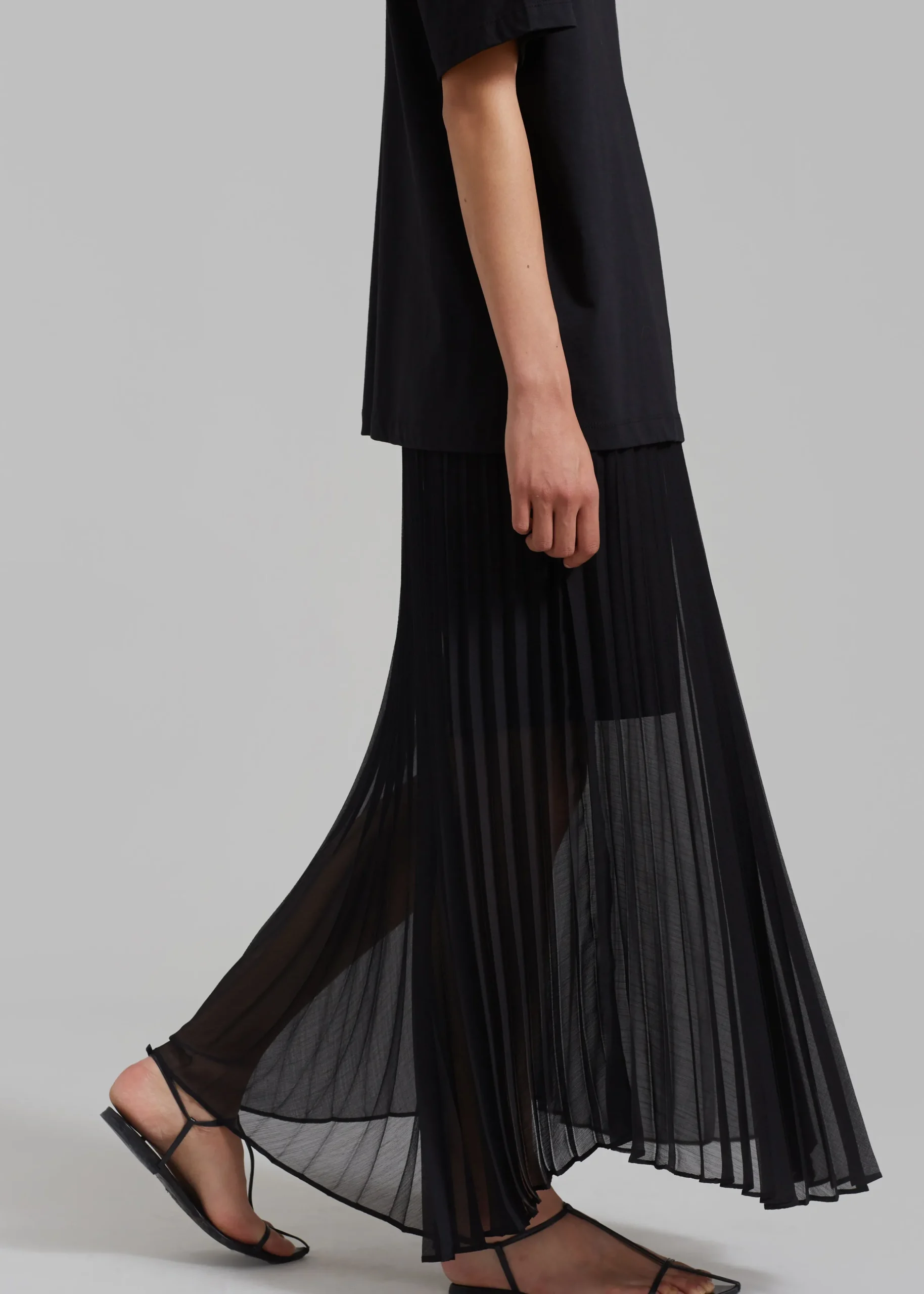 Kaya Pleated Maxi Skirt