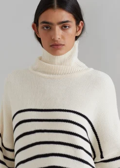 Kyo Turtleneck Sweater