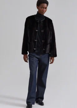 Laris Jeans