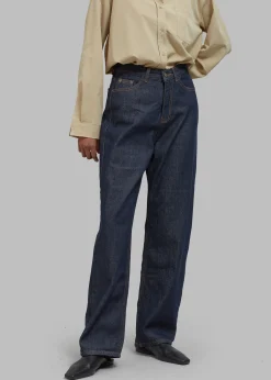 Laris Jeans
