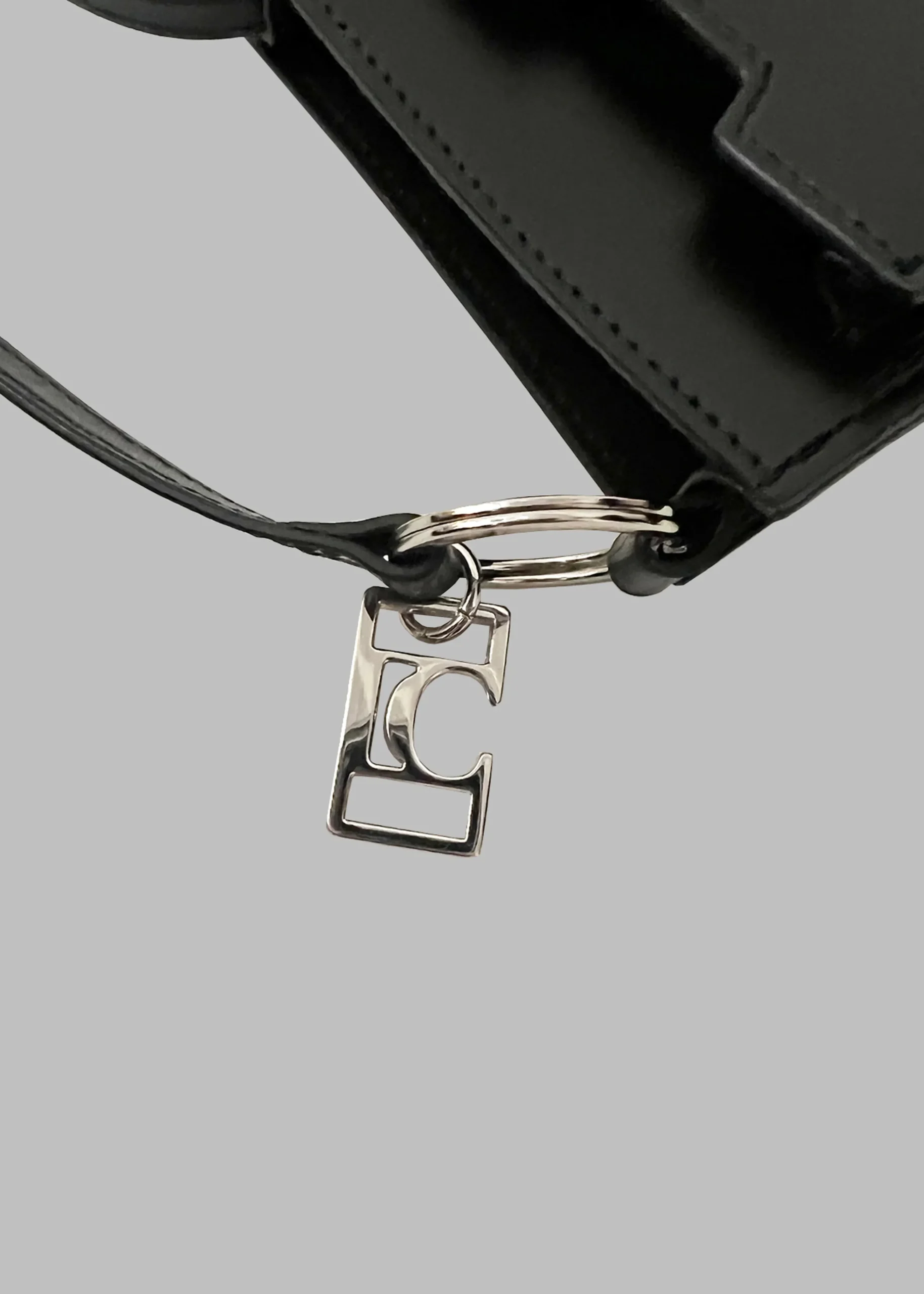 Low Classic Key-Ring Bag