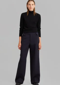 Low Classic Pocket Point Pants