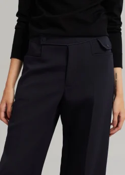 Low Classic Pocket Point Pants