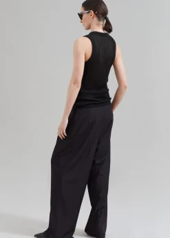 Low Classic Resort Sleeveless Top