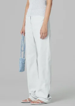 Low Classic Straight Fit Jeans