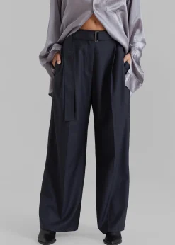 Lyxe Belted Pants