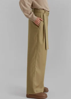 Lyxe Belted Pants