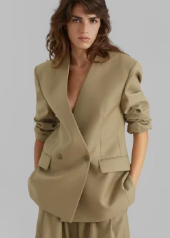 Lyxe Collarless Blazer