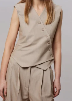 Maesa Cross Vest