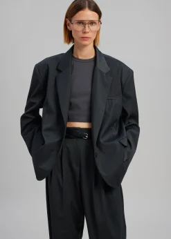Nellie Blazer