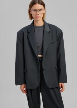 Nellie Blazer