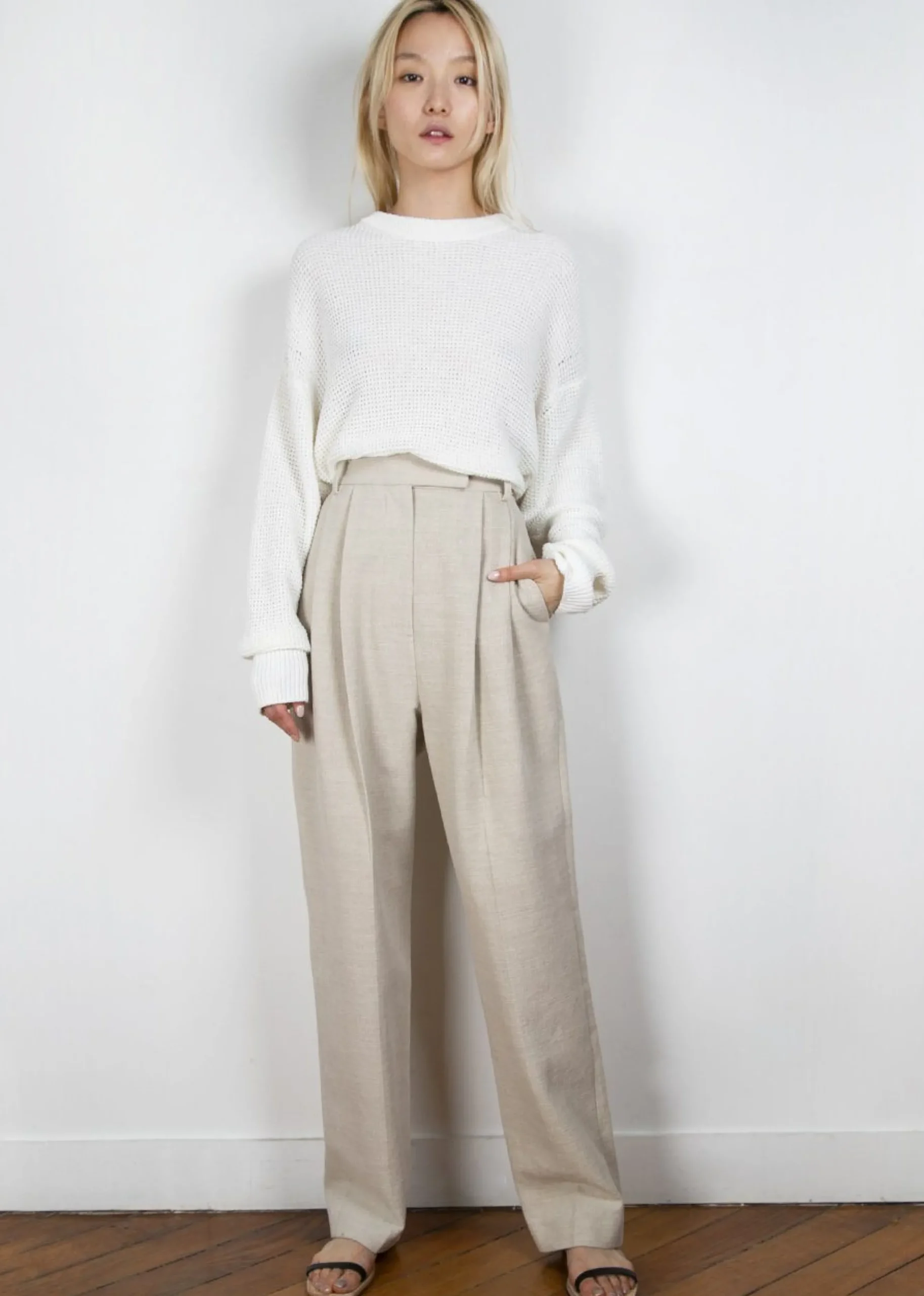 Pace Pleated Linen Blend Pants