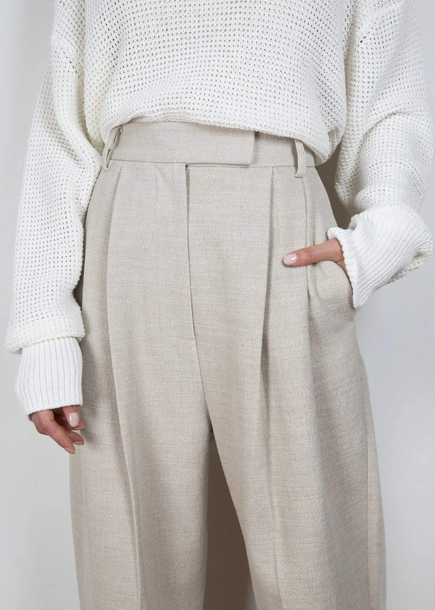 Pace Pleated Linen Blend Pants