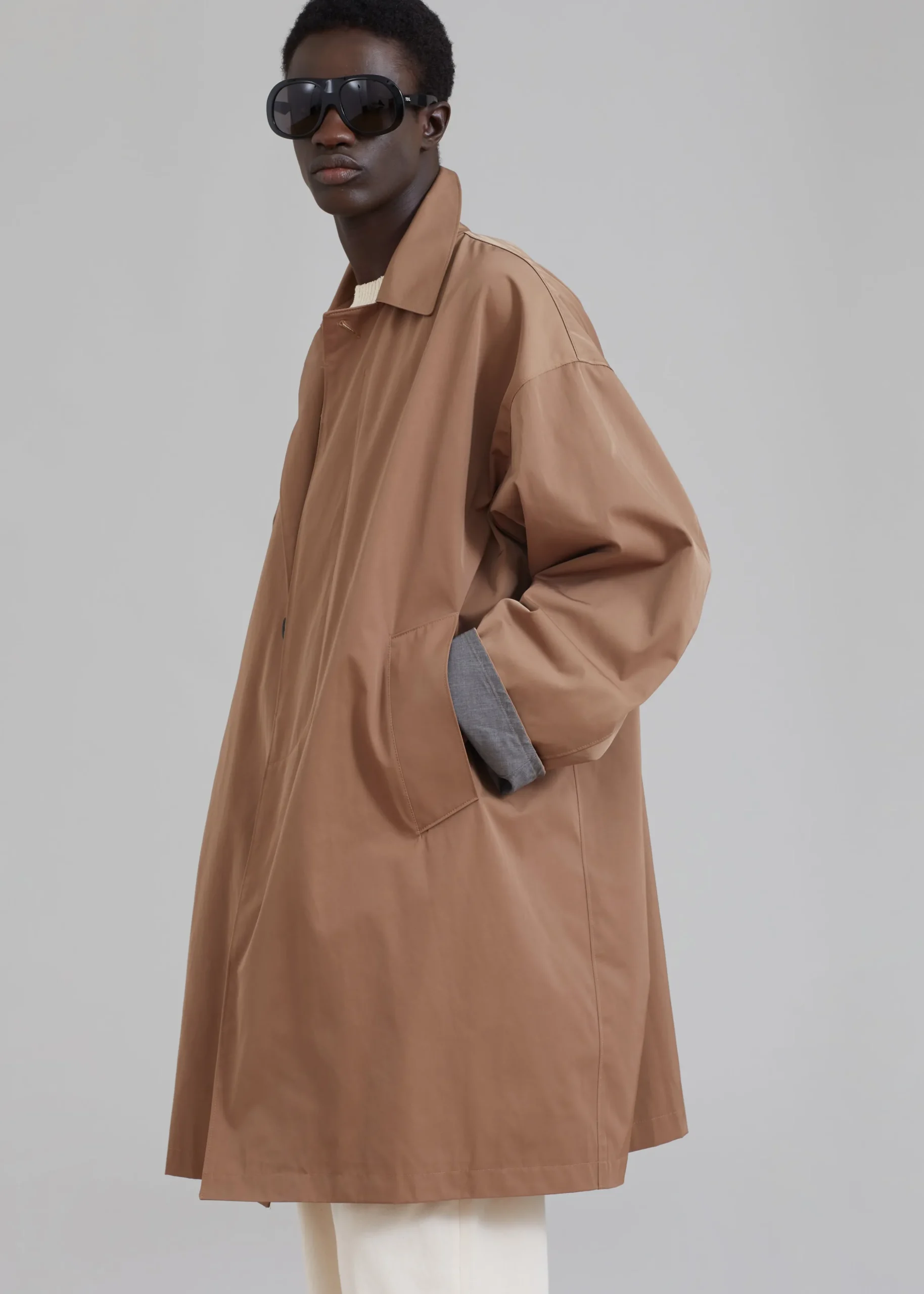 Peter Trench Coat