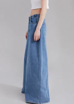 Sasha Wide Leg Jeans