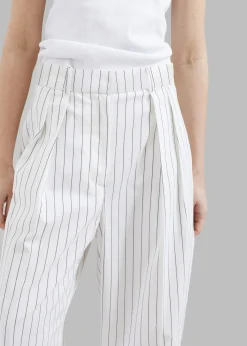 Tansy Fluid Pleated Trousers