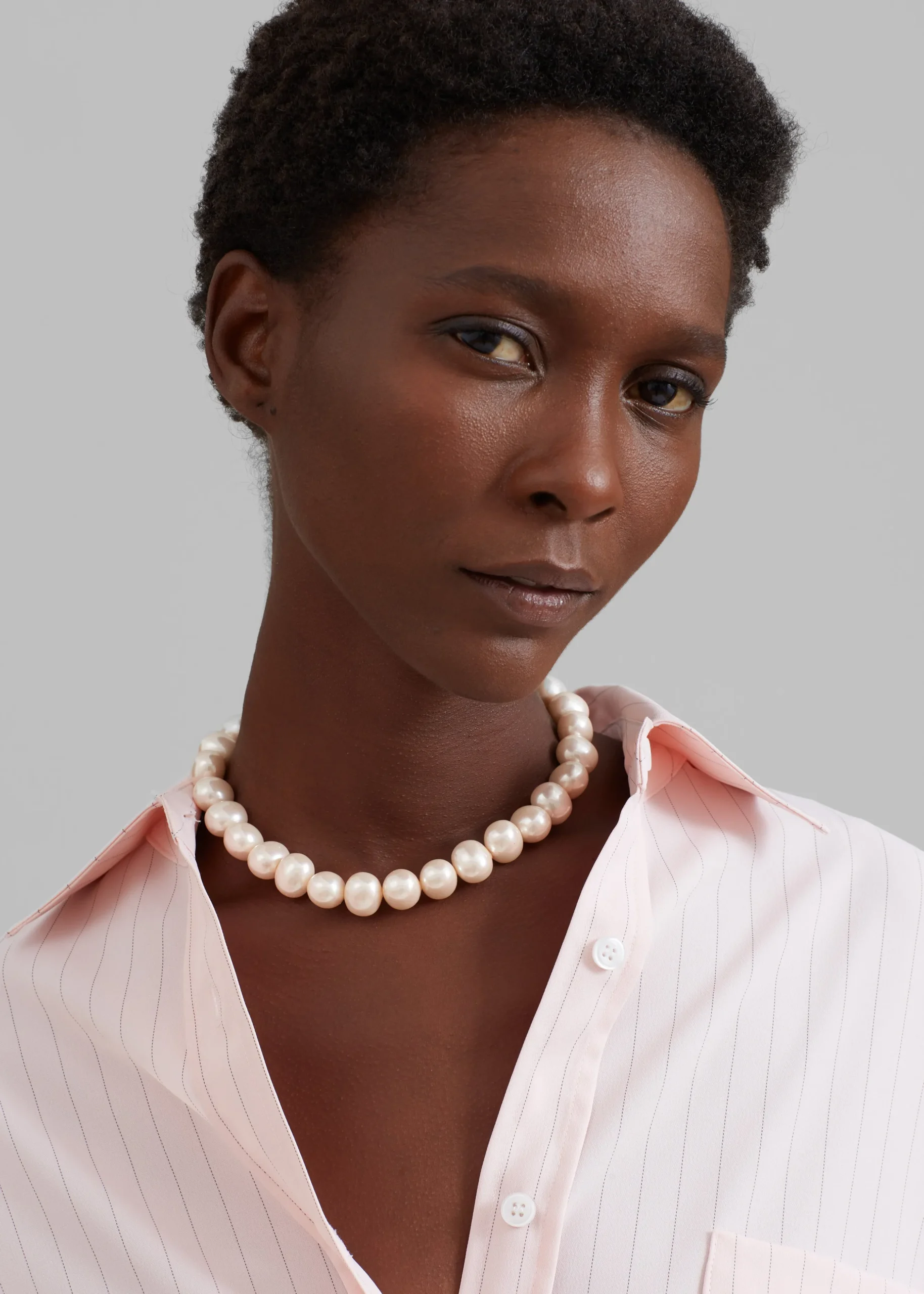 Tess Pearl Necklace
