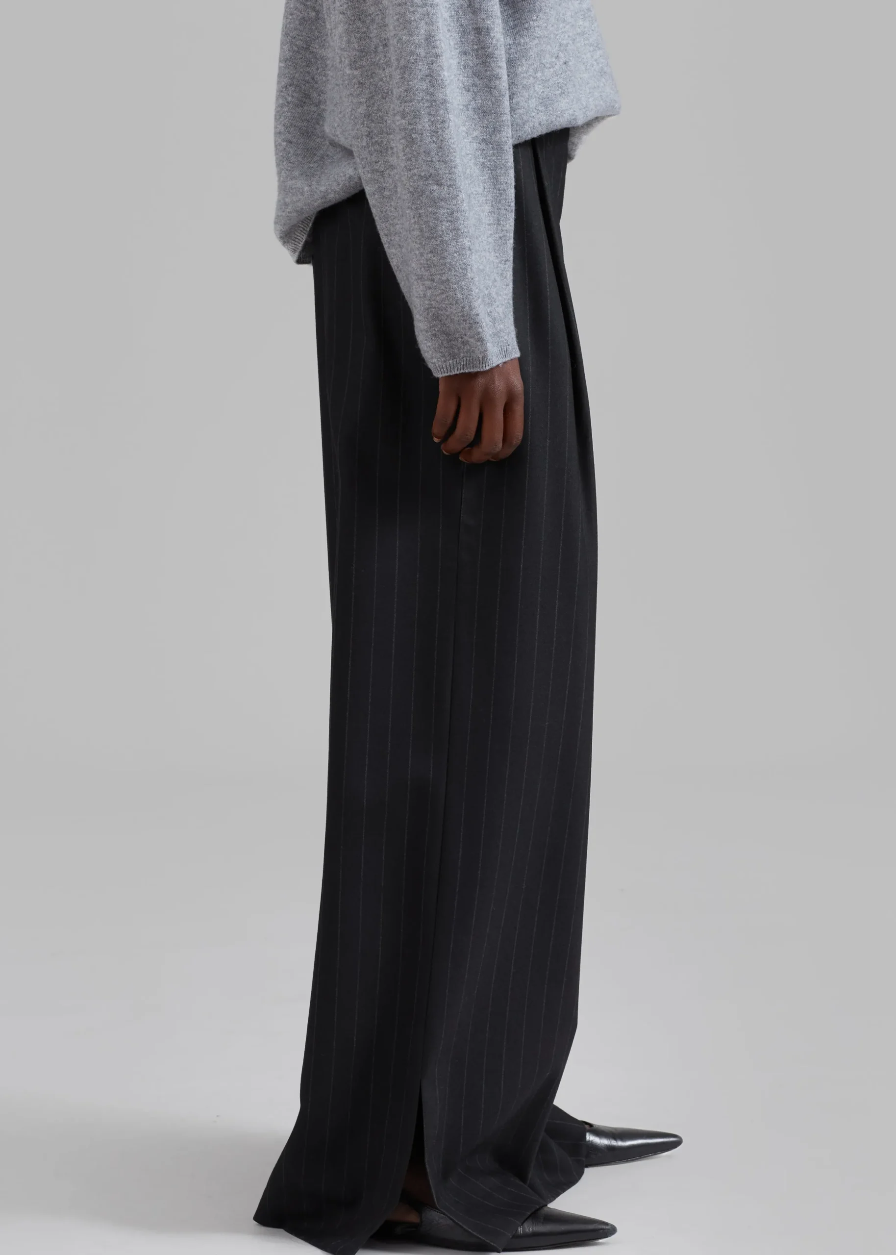 The Garment Chicago Pants