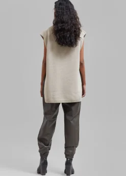 Vira Sleeveless Knit Turtleneck